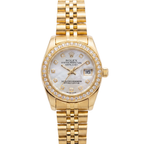 Gold Premium Stainless Steel Watch - Elite Collection