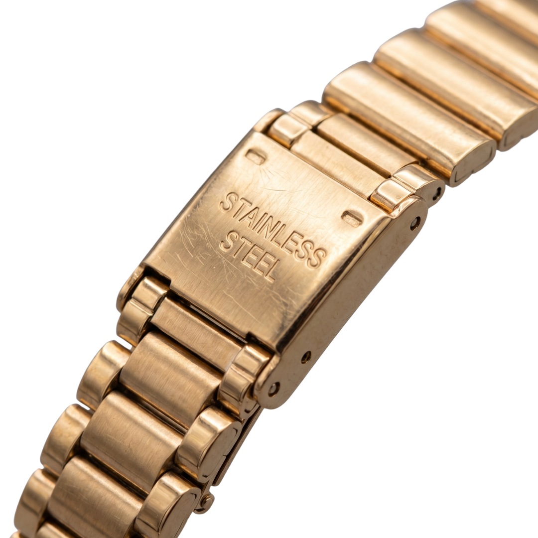 Green Majesty Luxury Women’s Watch – Crystal Studded Bezel