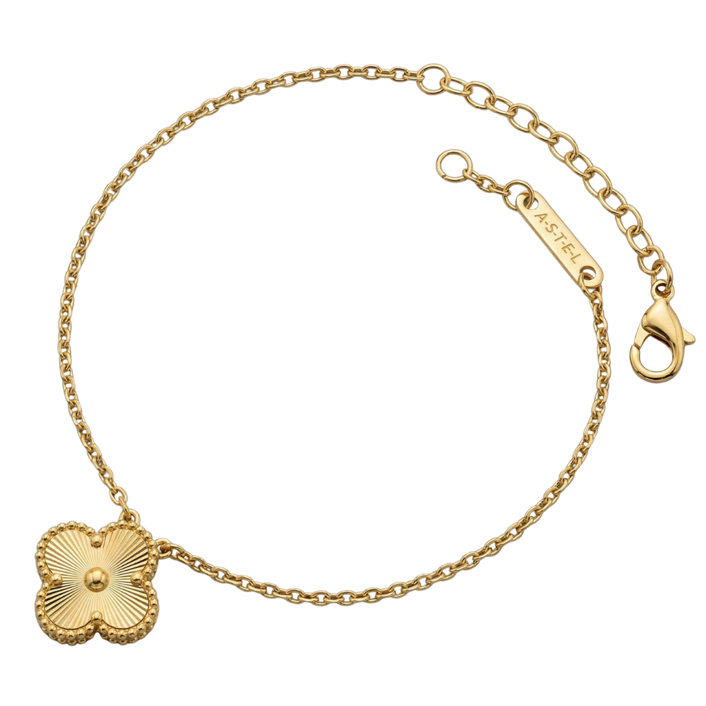 Classic Flower Bracelet – Timeless Gold Finish