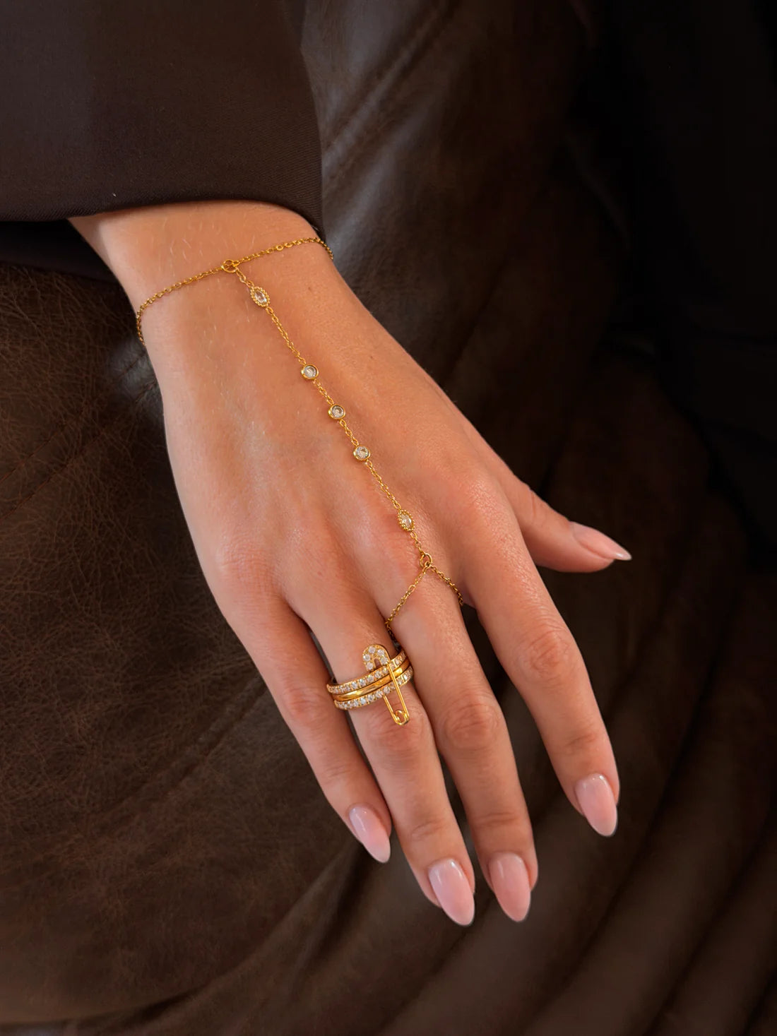 Halo Hand Chain