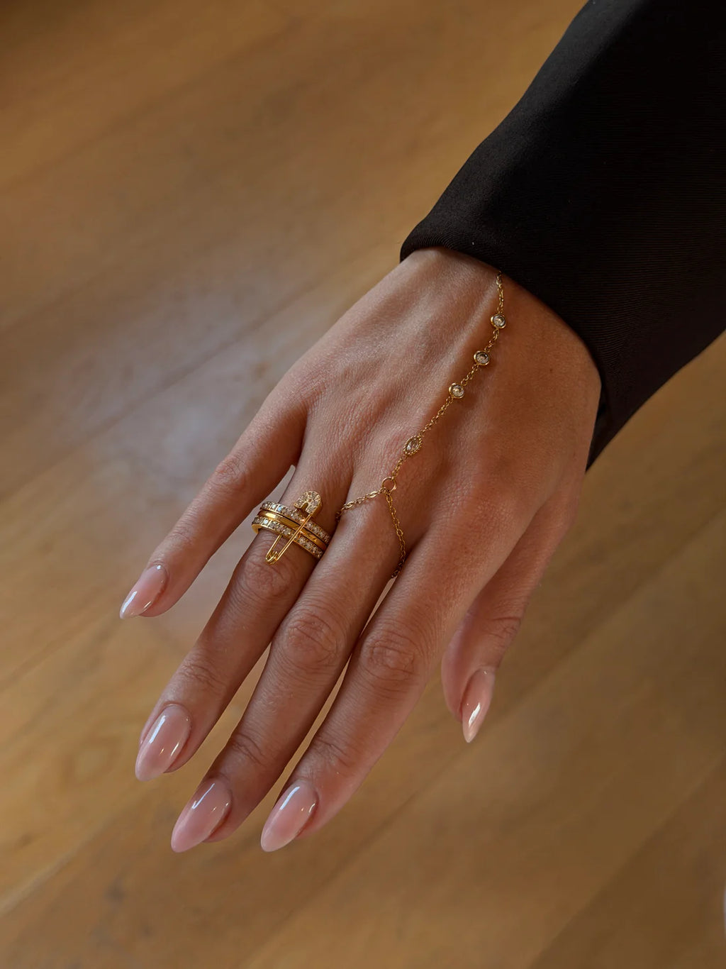 Halo Hand Chain